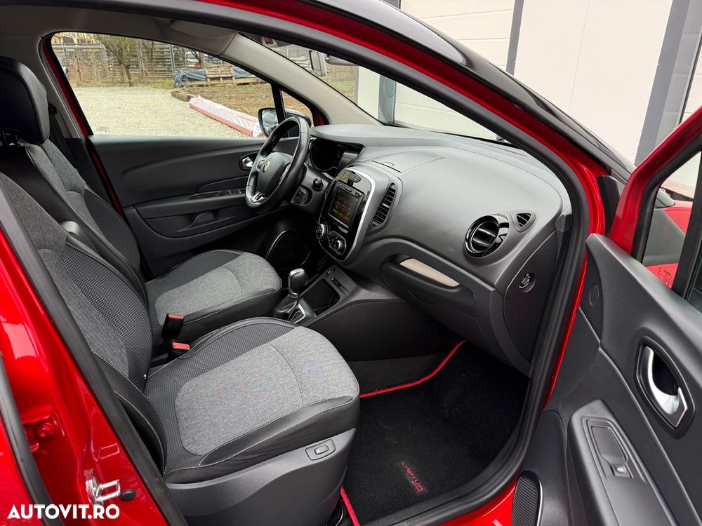 Renault Captur - 21