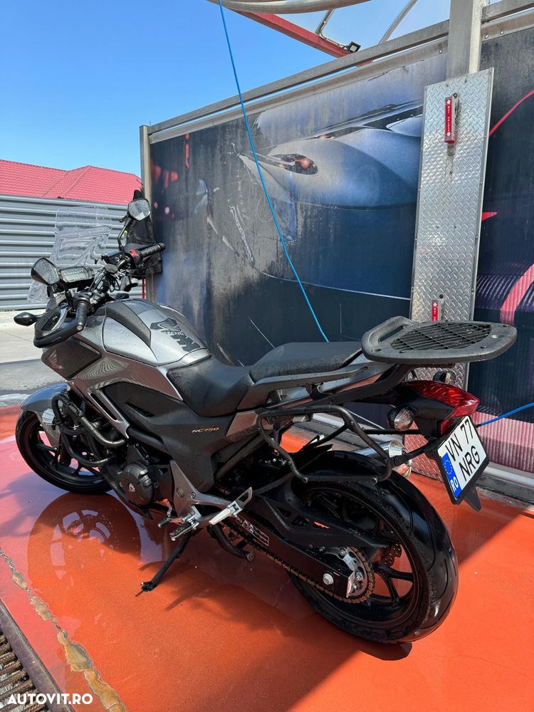 Honda NC 750X - 16