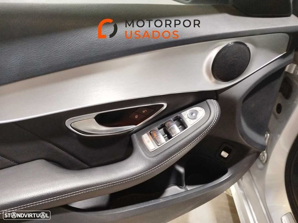 Mercedes-Benz C 220 d Avantgarde — fotografia 11