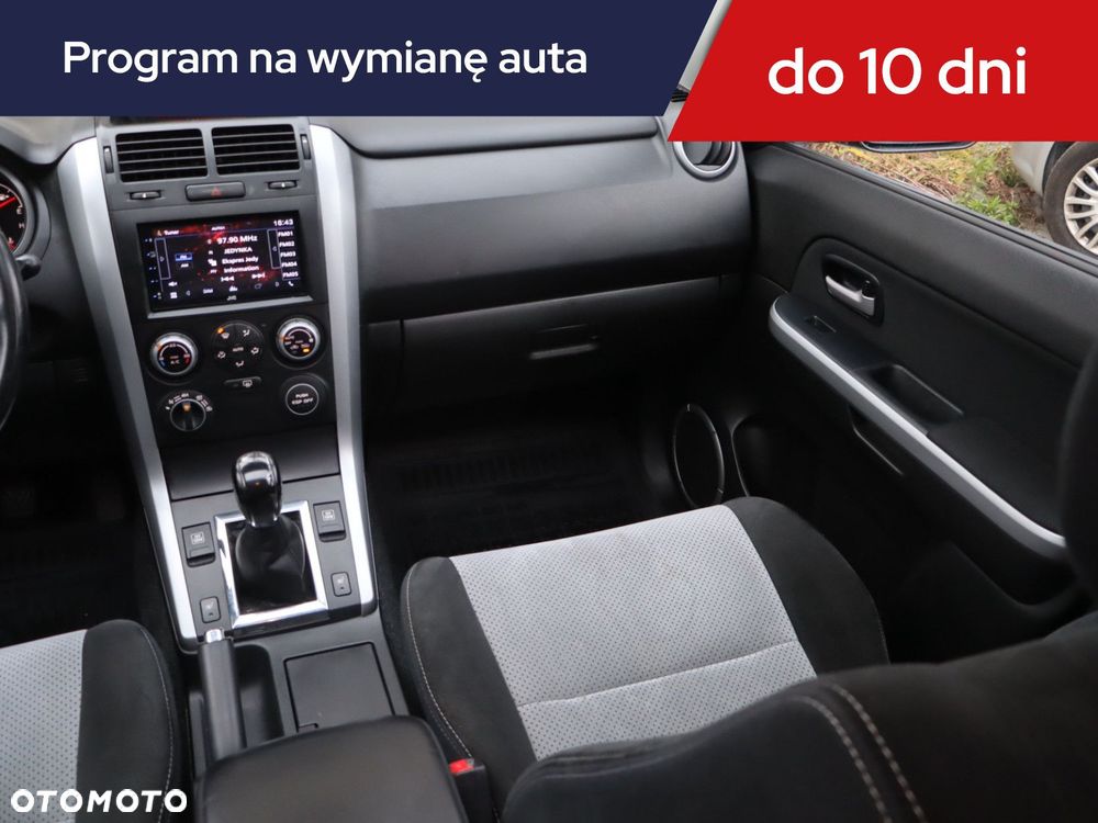 Suzuki Grand Vitara - 10