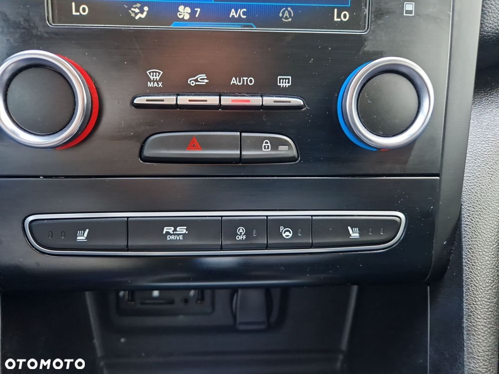 Renault Megane 1.6 dCi GT EDC - 23