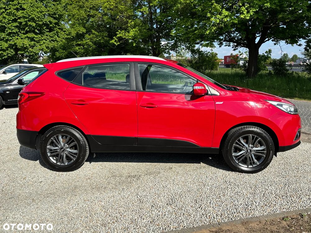 Hyundai ix35 1.6 2WD Fifa World Cup Edition - 5