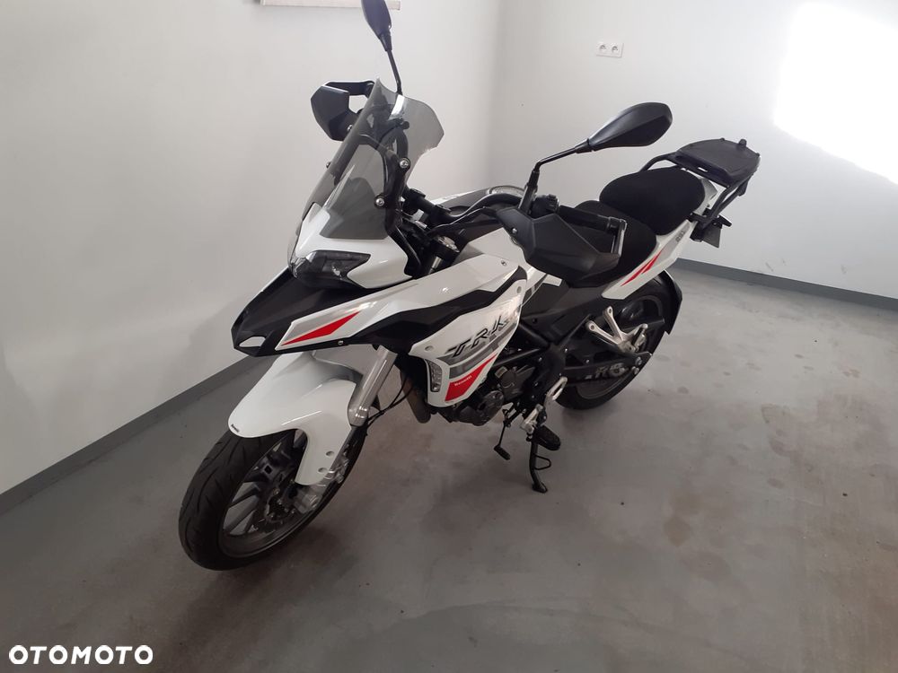 Benelli TRK 251 - 2