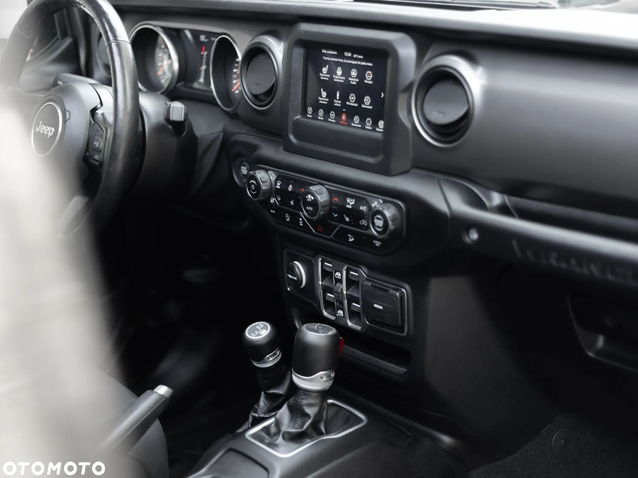 Jeep Wrangler Unlimited Hard-Top 3.6 Automatik X - 17