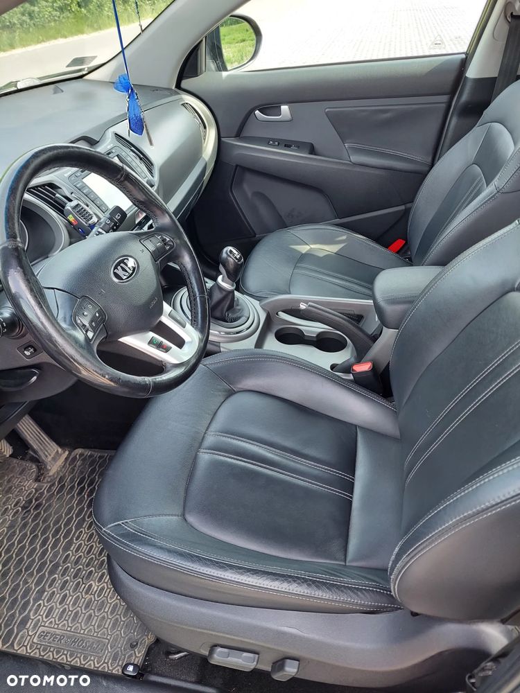 Kia Sportage - 10