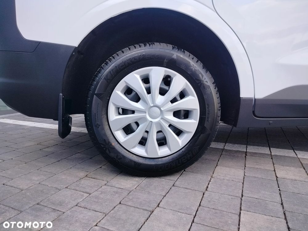 Ford Transit Courier - 25