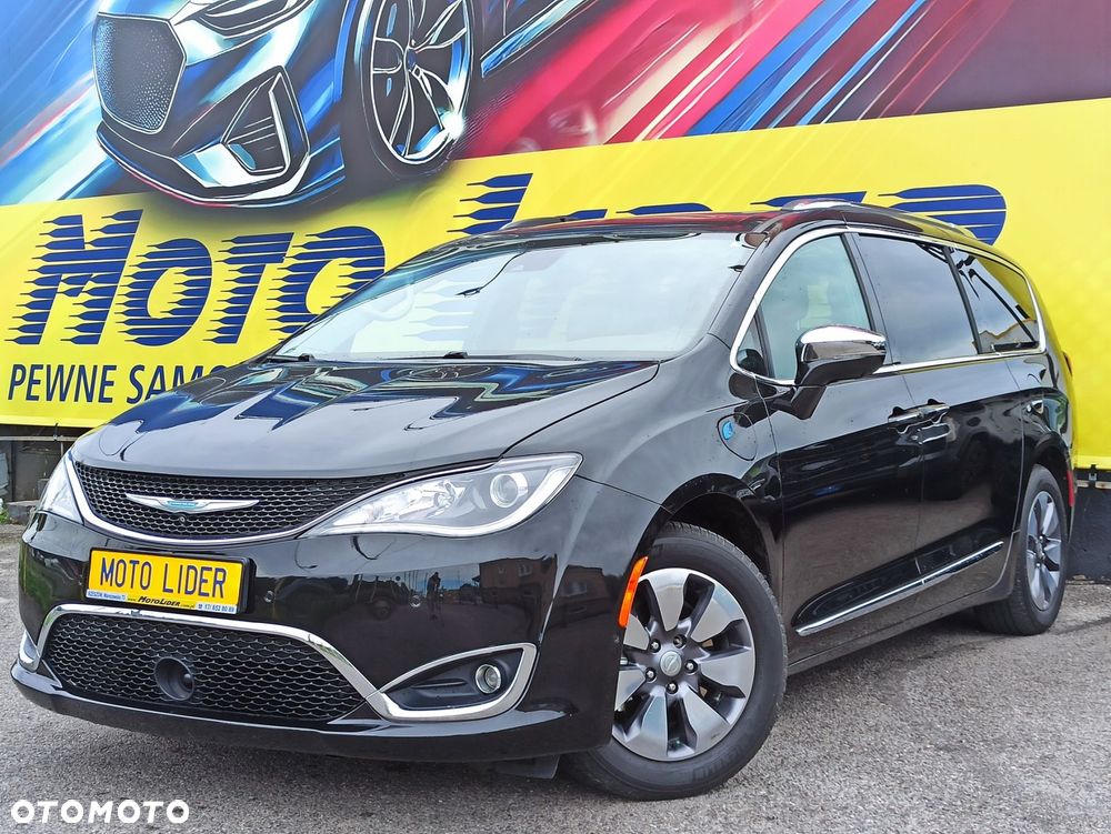 Chrysler Pacifica - 3