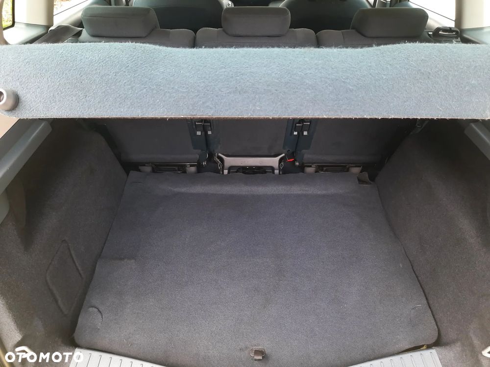 Ford C-MAX 1.6 TDCi Edition - 31