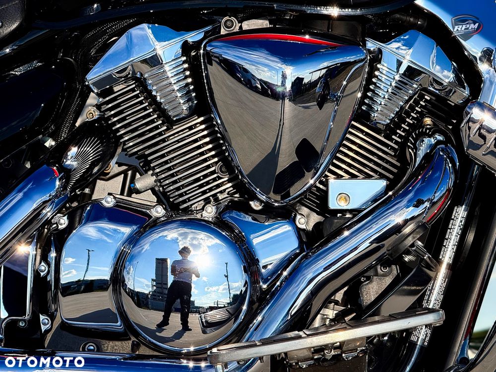 Suzuki Boulevard - 18
