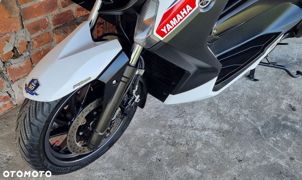 Yamaha X-max - 6