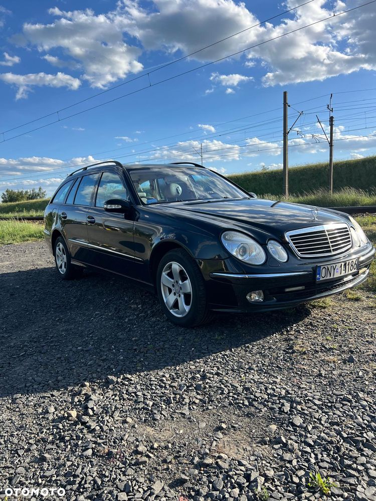 Mercedes-Benz Klasa E 320 4-Matic T Avantgarde - 10
