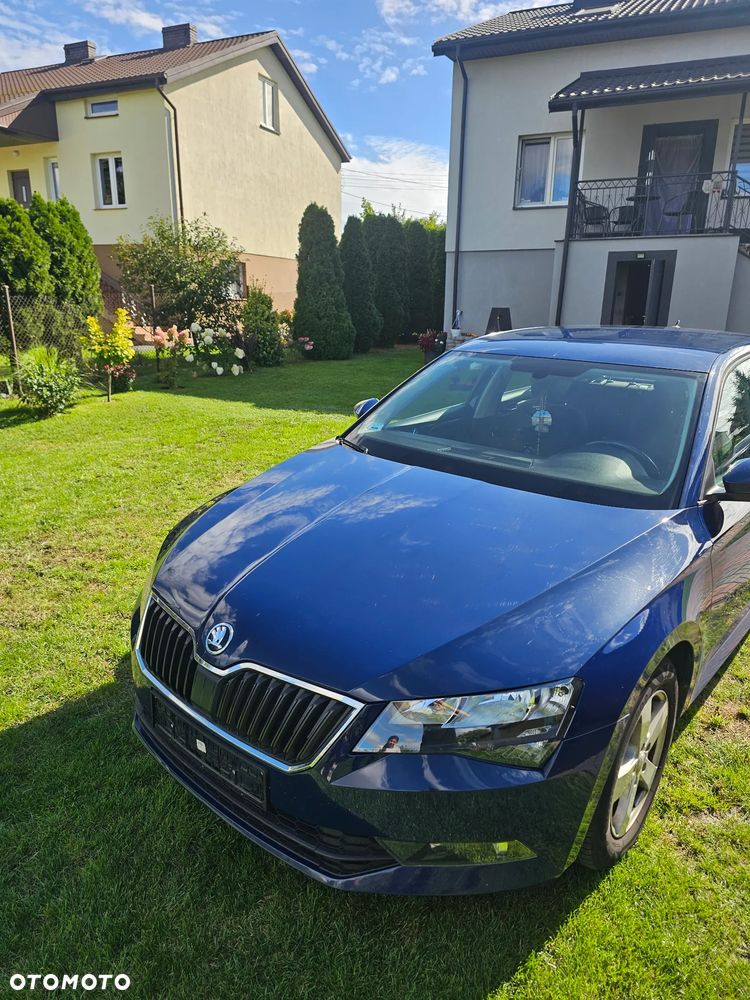 Skoda Superb - 2