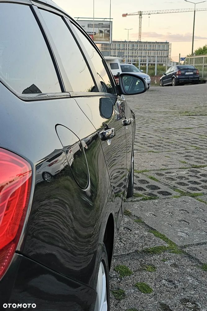 Opel Astra 1.4 Turbo 150 Jahre - 10