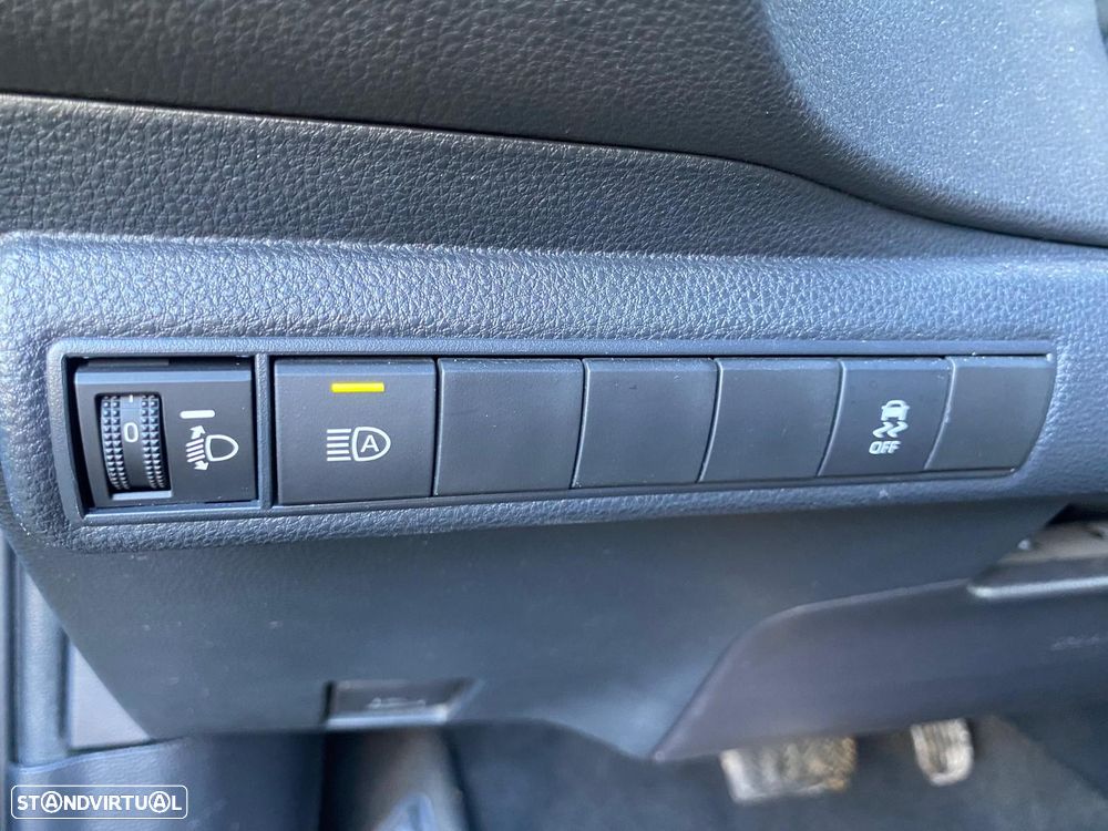 Toyota Corolla Touring Sports 1.8 Hybrid Comfort+P.Sport - 5