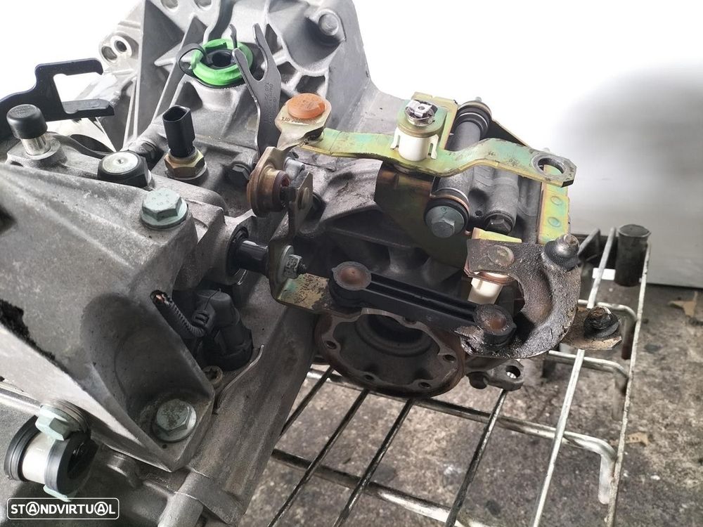 CAIXA VELOCIDADES SEAT TOLEDO II 2001 -ERT - 1