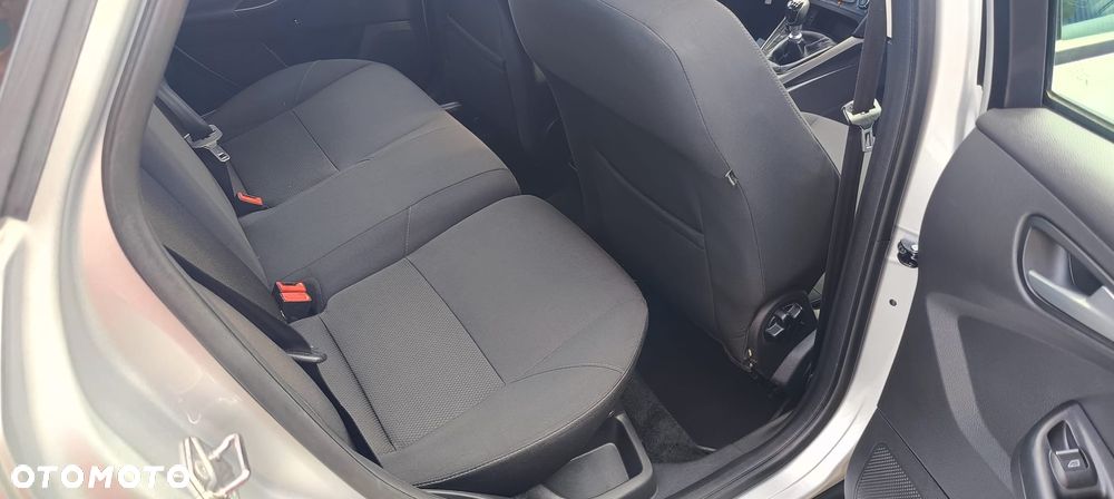 Ford Focus 1.5 EcoBlue STart-Stopp-System TITANIUM X - 16