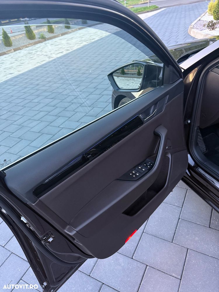Skoda Superb 2.0 TDI 4X4 DSG L&K - 17