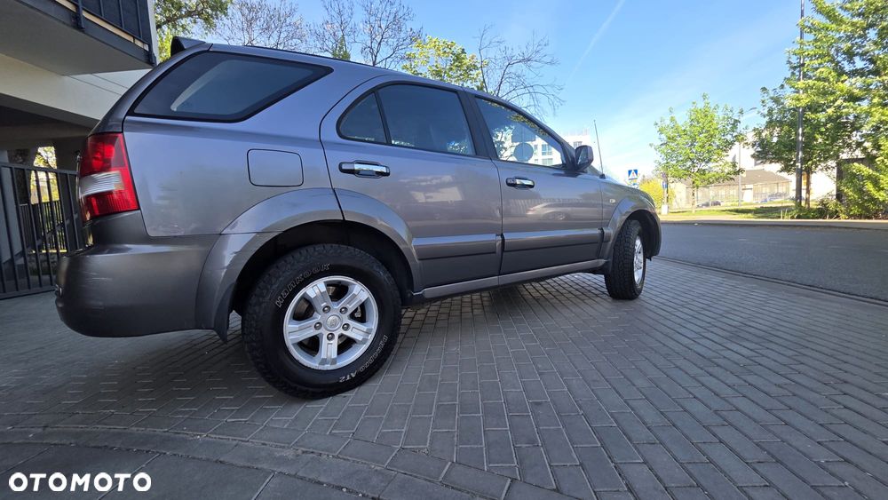 Mitsubishi Outlander 2.0 Turbo 4WD - 26