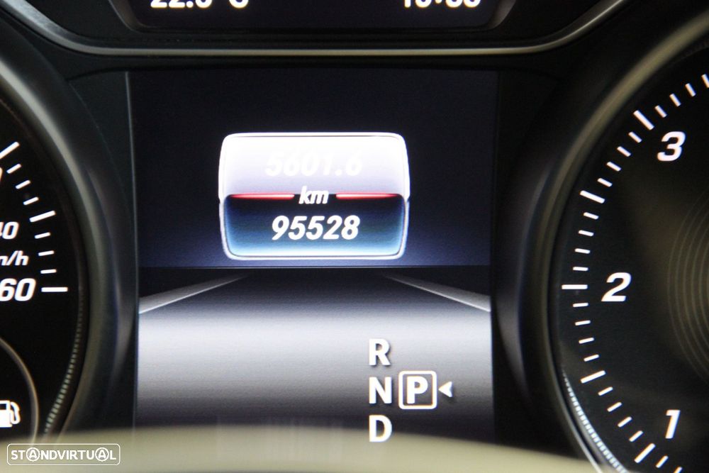 Mercedes-Benz CLA 220 d AMG Line Aut. - 13