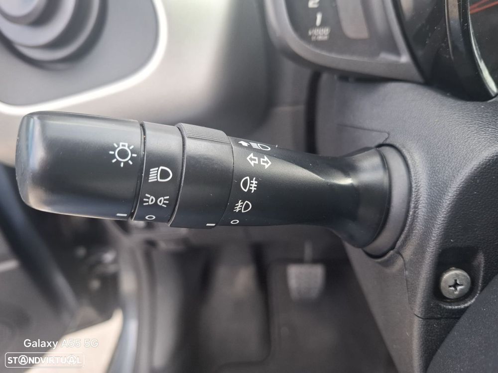 Toyota Aygo 1.0 X-Play Plus+X-Touch - 30