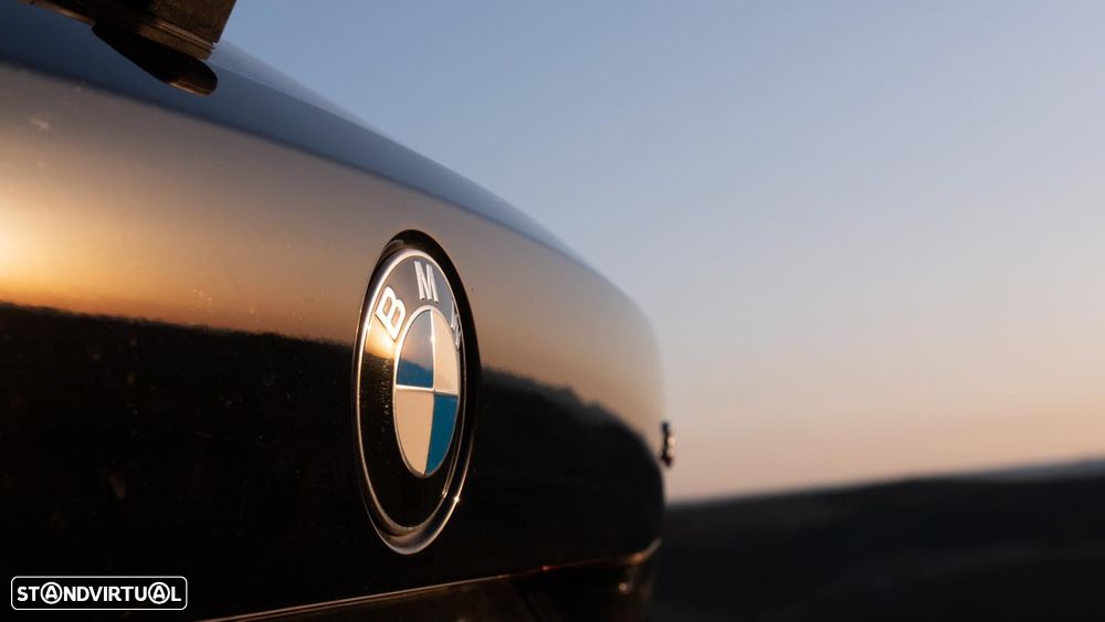 BMW 330 e Touring Aut. Sport Line - 34