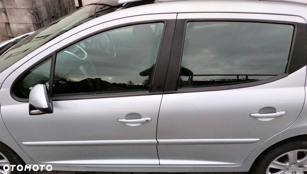 Peugeot 207 SW KOMBI  drzwi lewe PRZÓD TYŁ EZRC - 1
