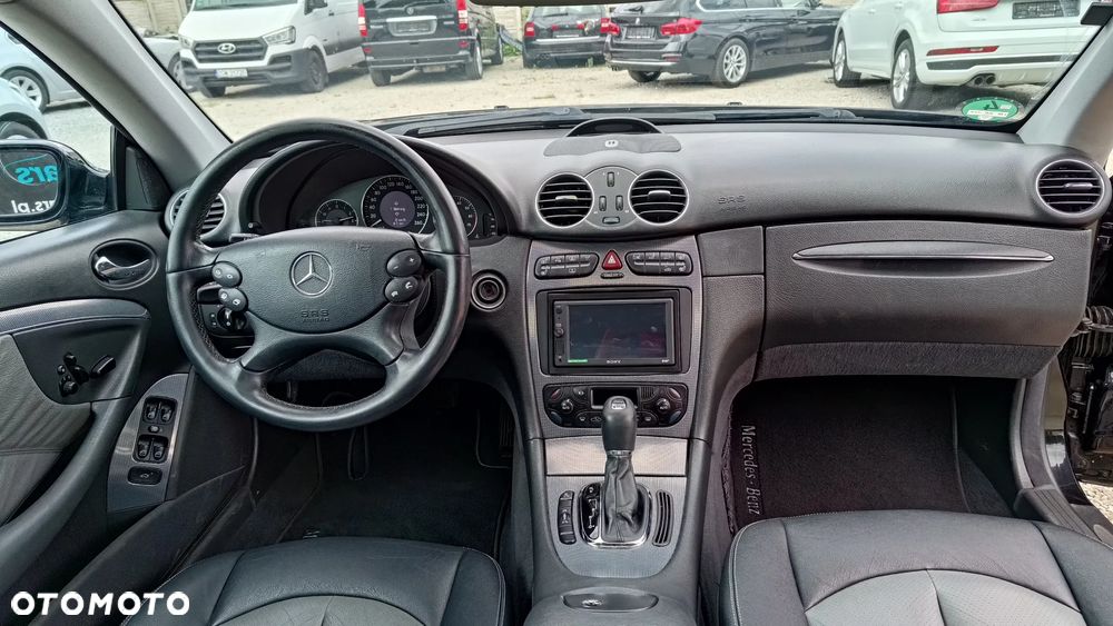 Mercedes-Benz CLK Coupe 500 Avantgarde - 19