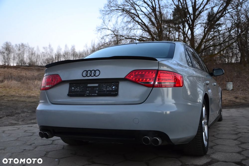 Audi A4 Limousine - 7