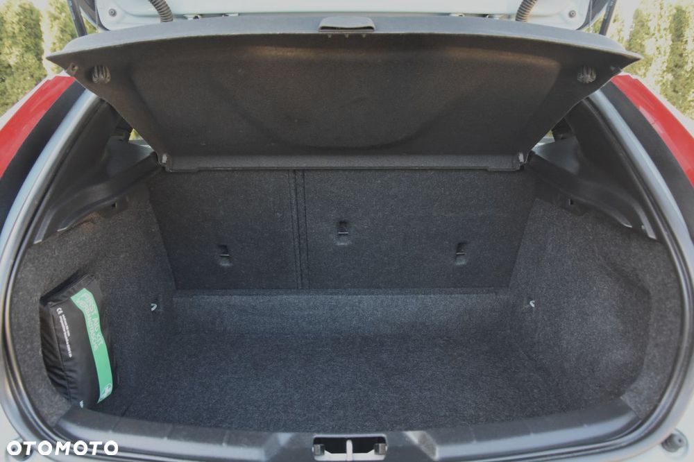 Volvo V40 Cross Country D2 Drive-E Summum - 29