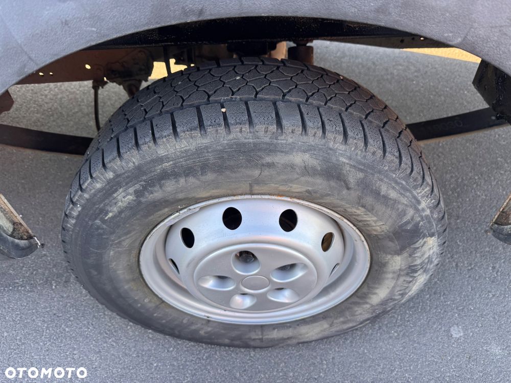 Iveco Daily 35S12 Średni - 29