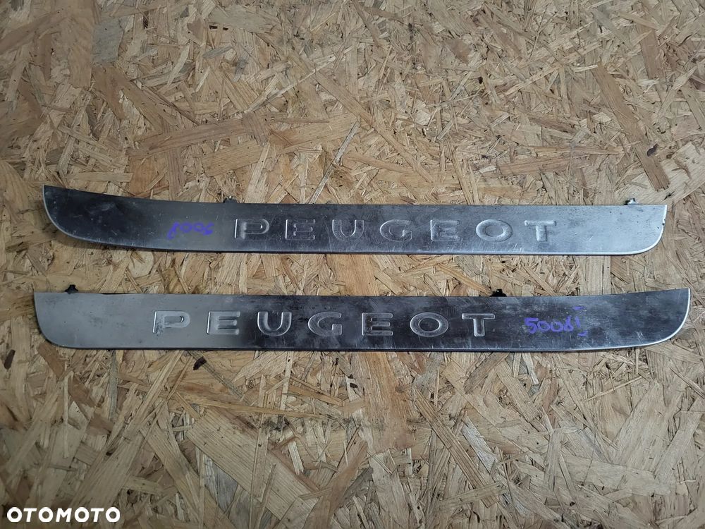 Listwa ozdobna progu Peugeot 5008 I - 1