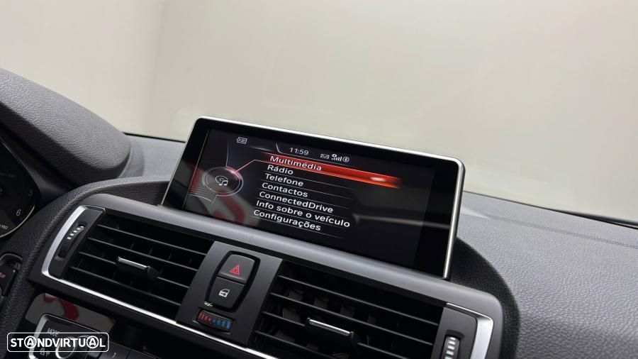 BMW 120 d M Sport - 8