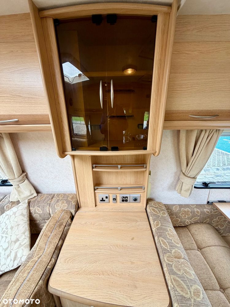Coachman Amara 520/4 - 12