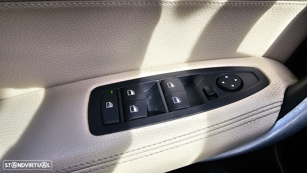 BMW 116 d Line Urban - 30