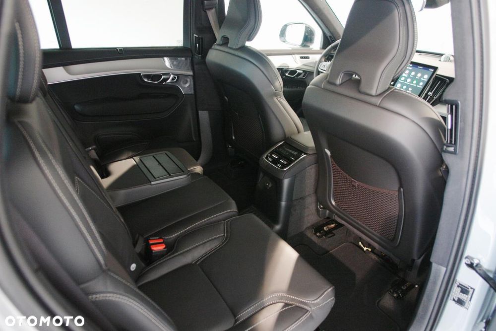 Volvo XC 90 T8 AWD Plug-In Hybrid Ultra Black Edition 7os - 19