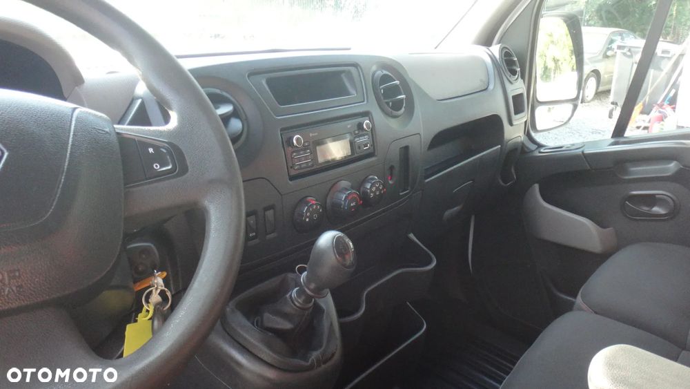 Renault Master - 10