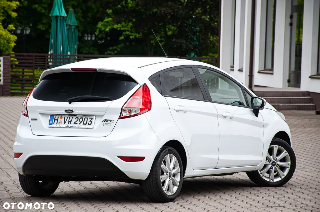 Ford Fiesta 1.0 EcoBoost Titanium - 24