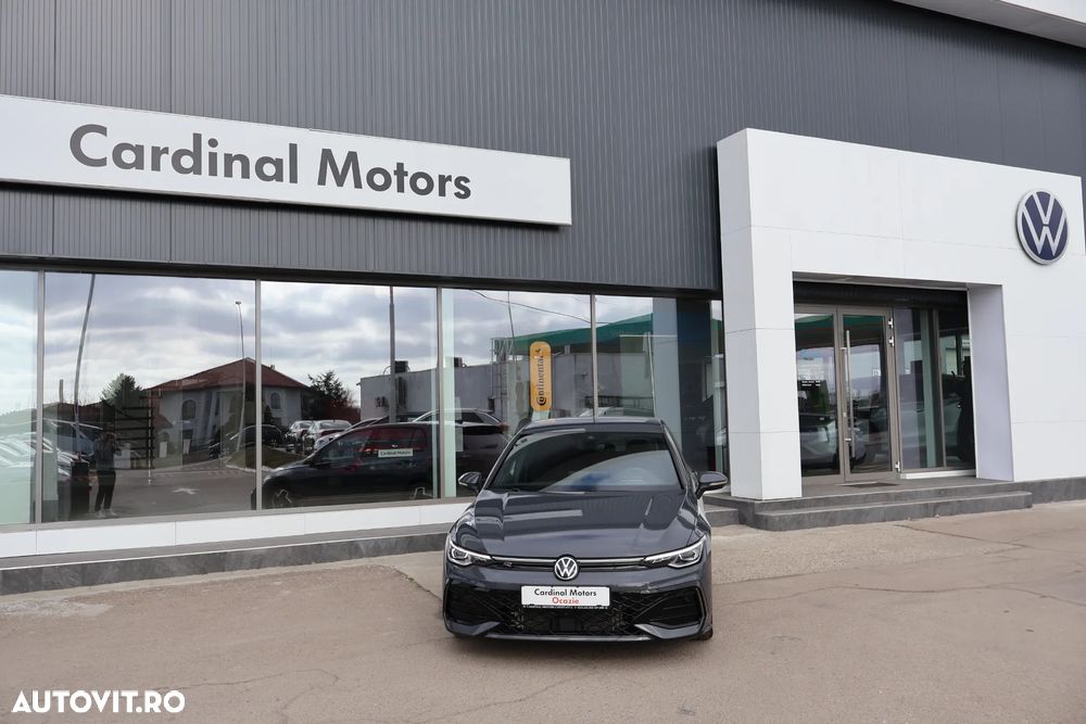 Volkswagen Golf 1.5 eTSI DSG MHEV R-Line - 1