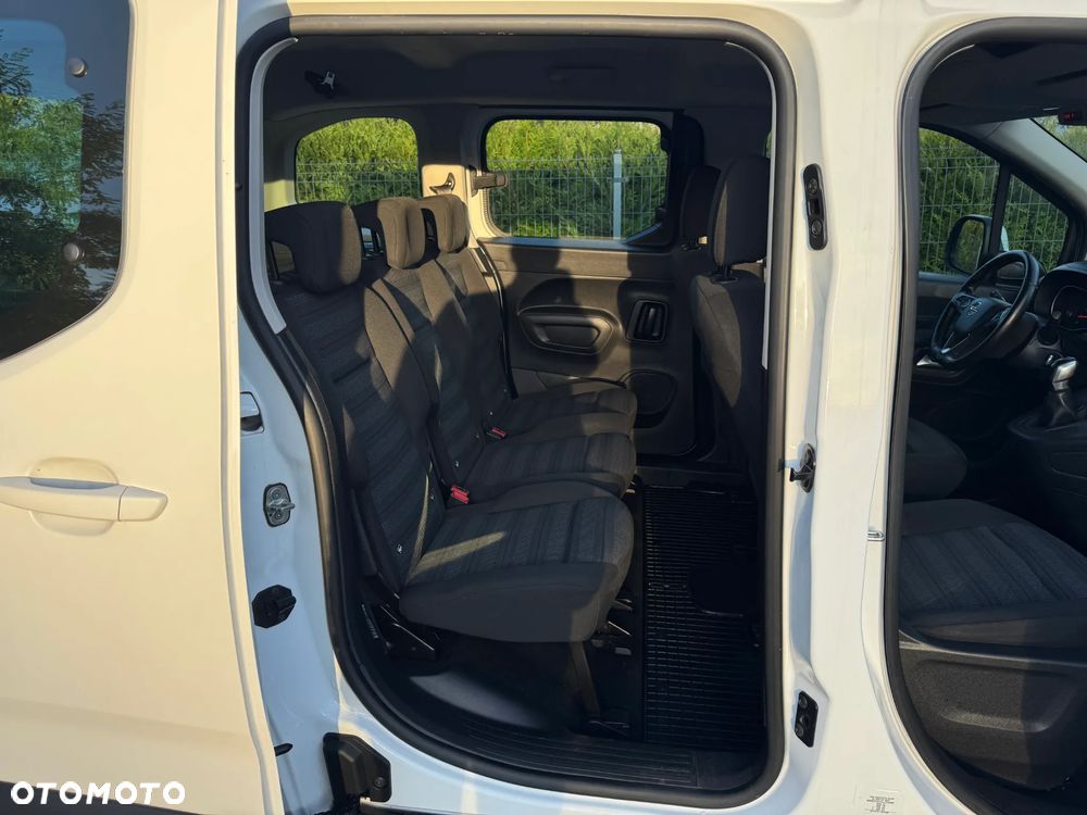 Opel Combo 1.5 CDTI Enjoy S&S - 25