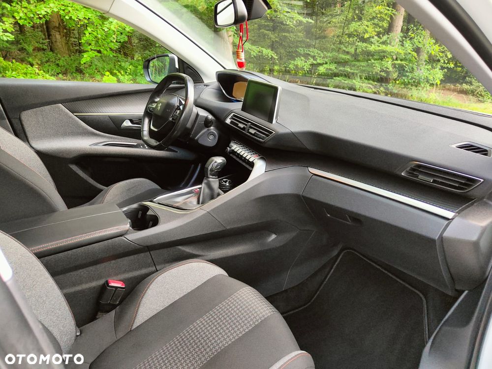 Peugeot 3008 1.6 HDi Active - 18