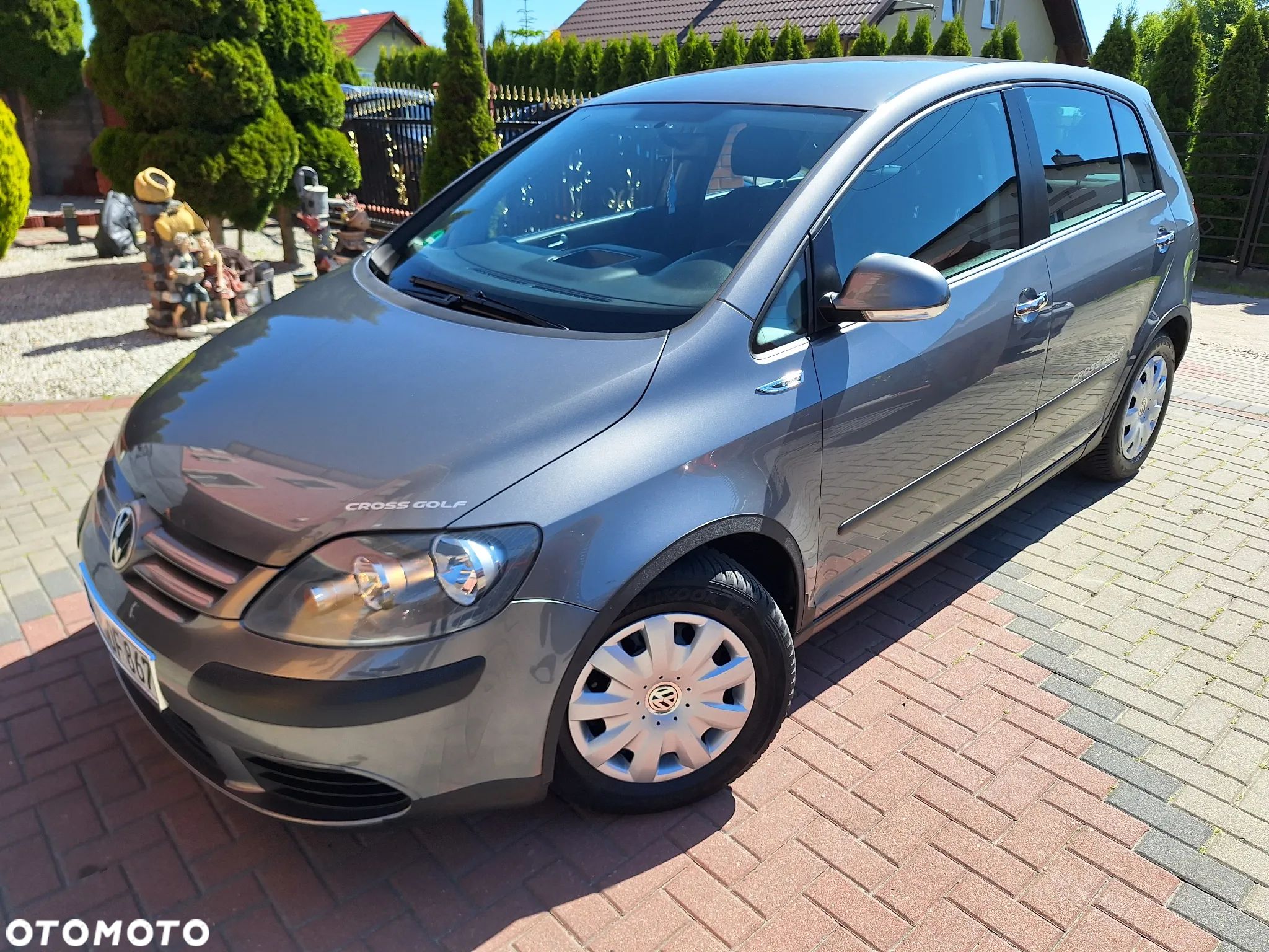 Volkswagen Golf Plus 1.9 TDI Cross - 1