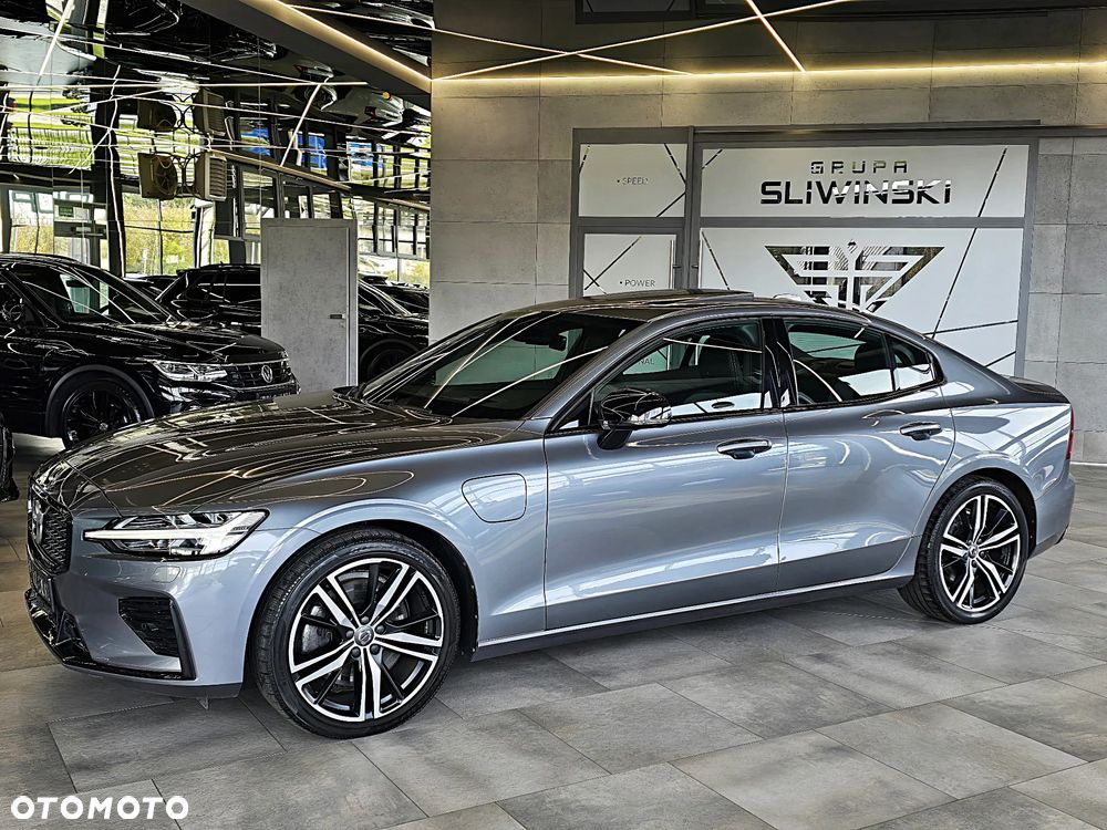 Volvo S60 T8 Recharge AWD Geartronic RDesign - 3