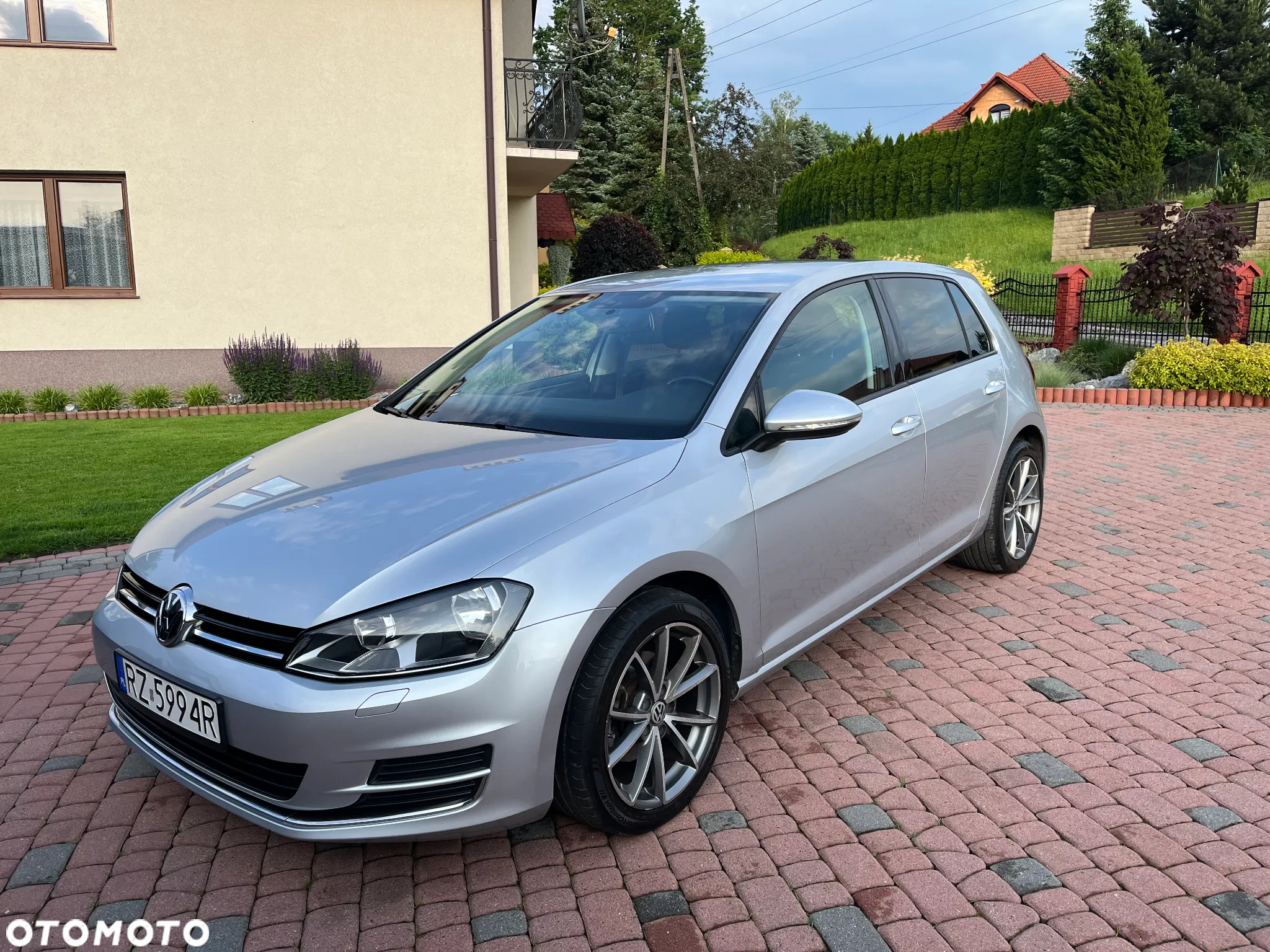 Volkswagen Golf 1.6 TDI BlueMotion Technology Comfortline - 5