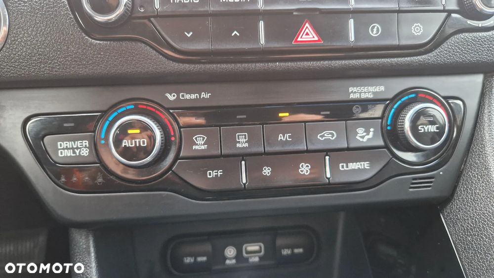 Kia Niro 1.6 GDI HEV 2WD OPF Spirit - 13