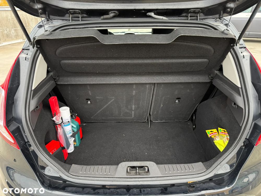 Ford Fiesta 1.0 EcoBoost STart-Stop Titanium - 14