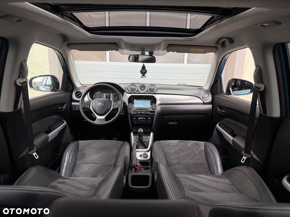 Suzuki Vitara 1.6 Premium 4WD - 16