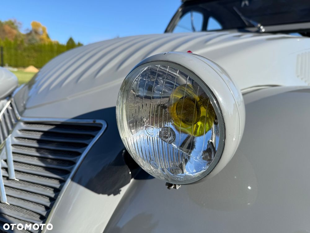 Citroën 2 CV - 10