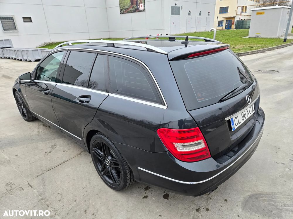 Mercedes-Benz C - 3