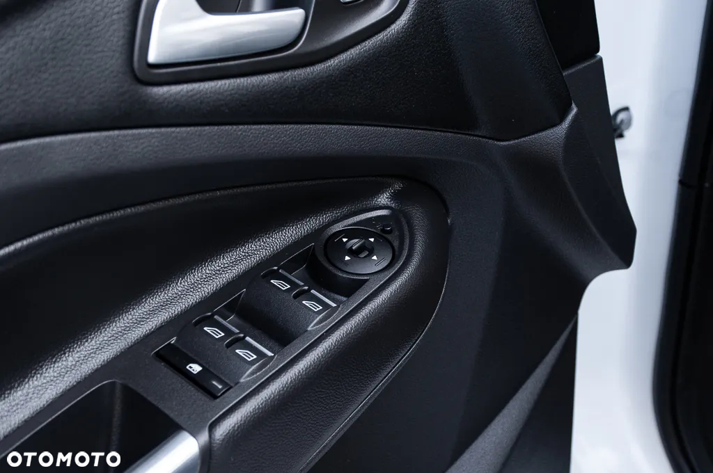 Ford Kuga 1.5 EcoBoost 4x4 ST-Line - 39