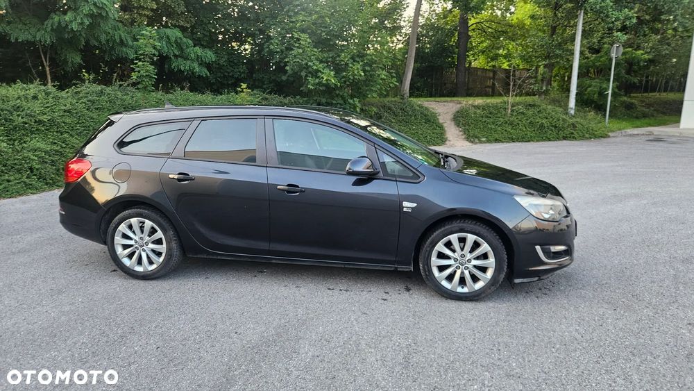 Opel Astra 1.4 Turbo Automatik 150 Jahre - 9